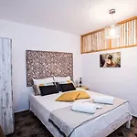 Myconian Brothers Apartmán *