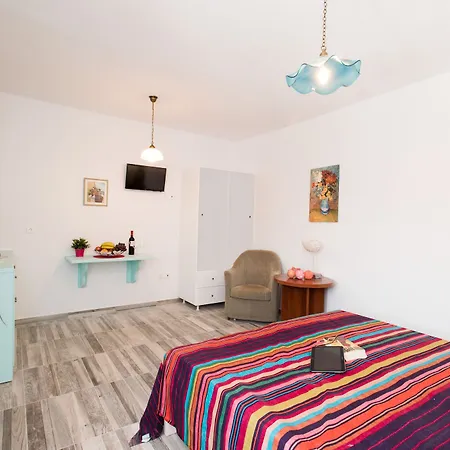 Διαμέρισμα Myconian Brothers *