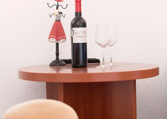 Myconian Brothers Ano Mera