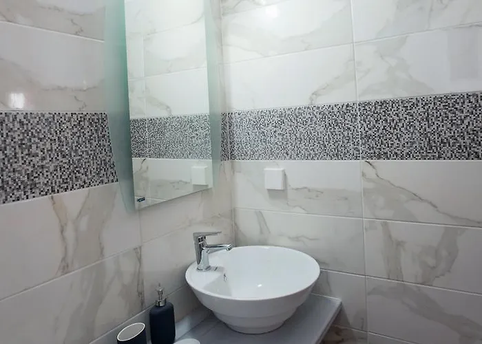 Myconian Brothers * Ano Mera